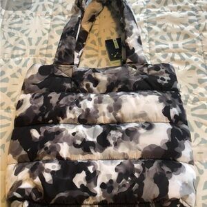 Stylish Black and White Women's Tote Bag